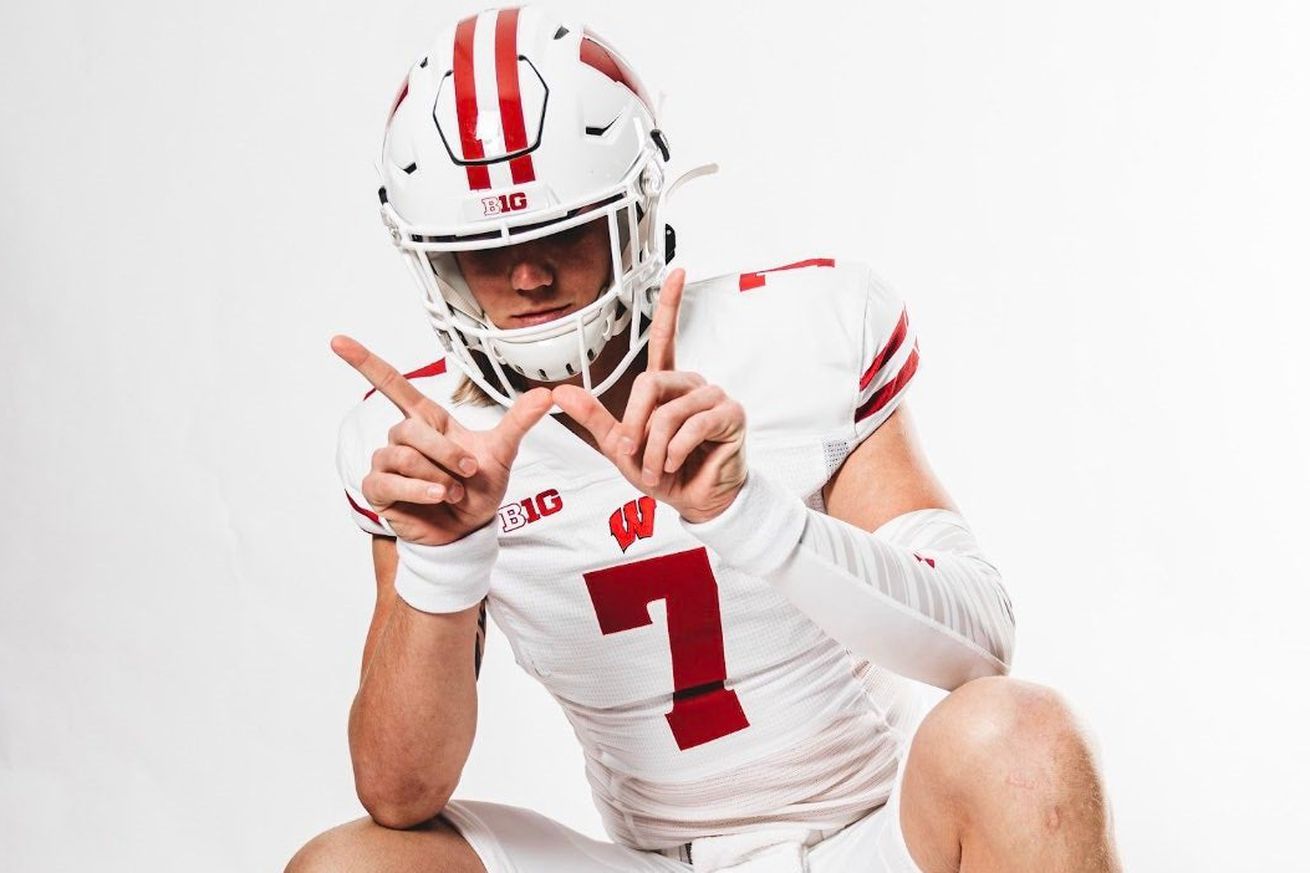 Breaking down the Badgers 2024 recruiting class Quarterbacks