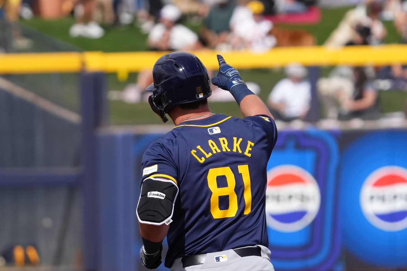 MLB: Spring Training-Milwaukee Brewers at San Diego Padres