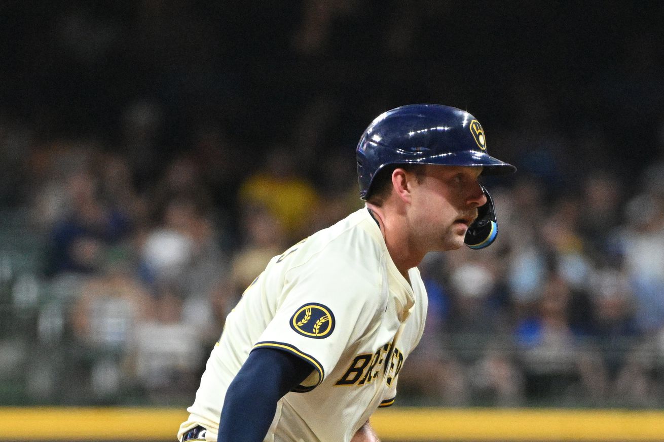 MLB: Atlanta Braves at Milwaukee Brewers