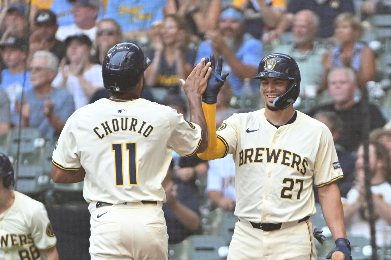 MLB: Atlanta Braves at Milwaukee Brewers