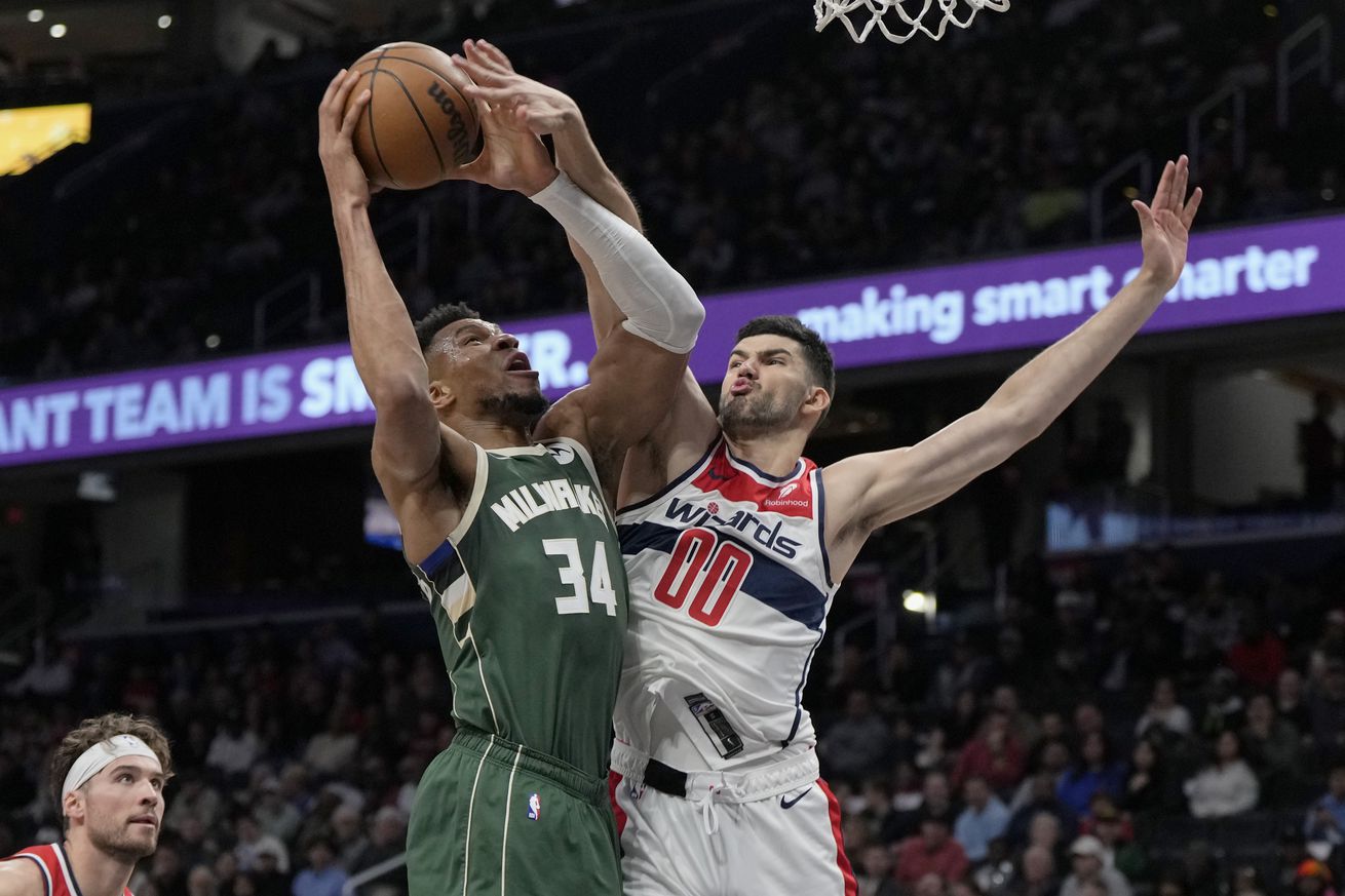 Milwaukee Bucks v Washington Wizards