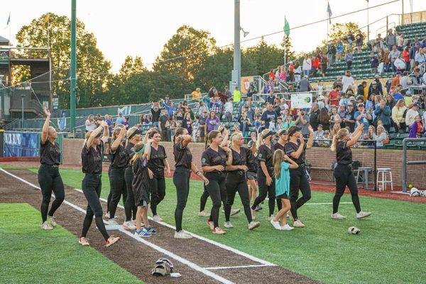 Madison Night Mares say goodbye to fans and community after final game of inaugural season. Photo courtesy of The Madison Night Mares