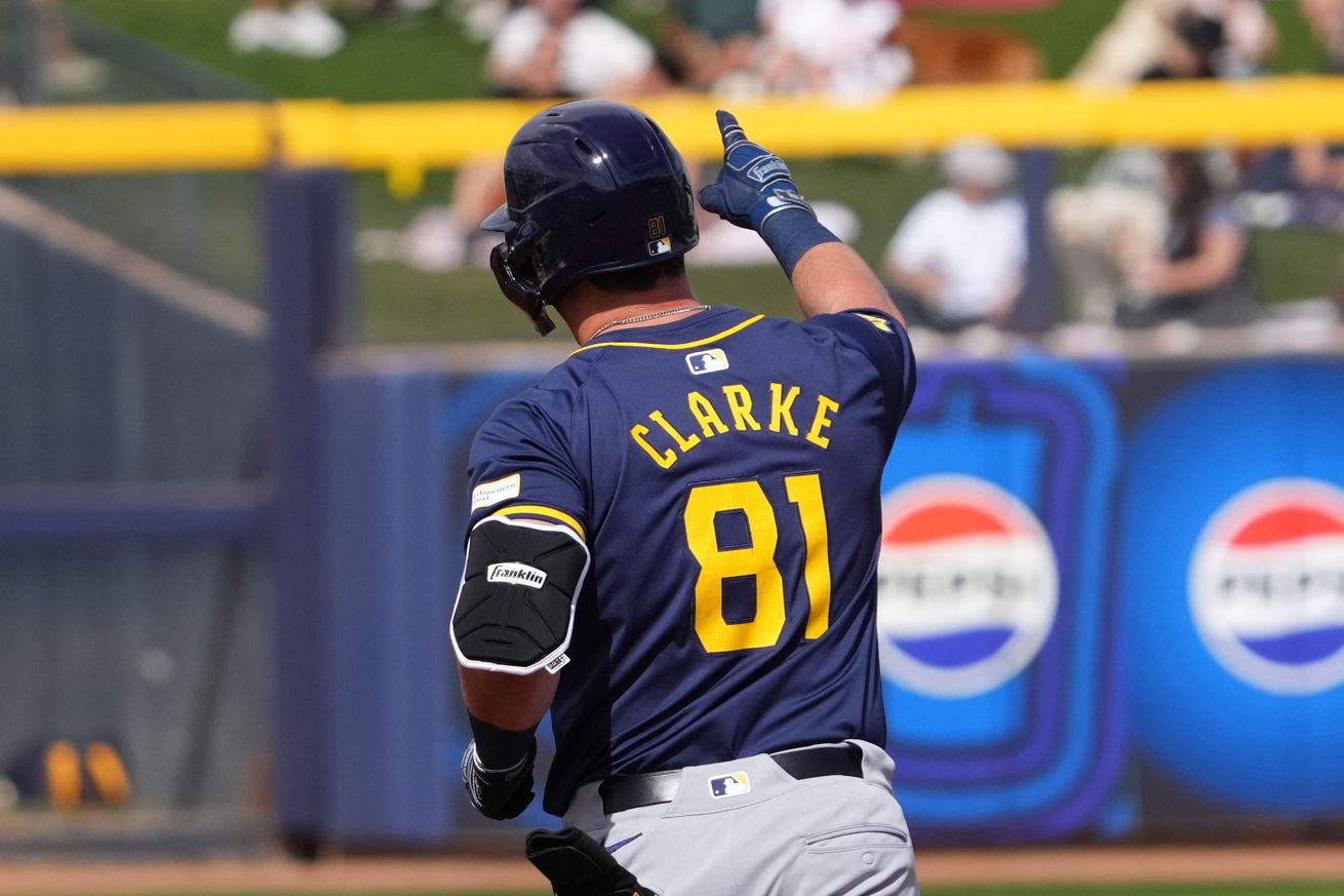 MLB: Spring Training-Milwaukee Brewers at San Diego Padres