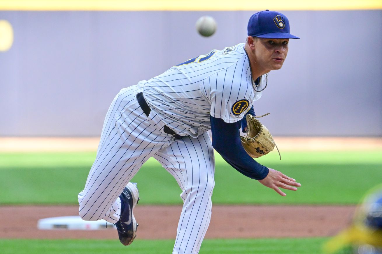 MLB: Cincinnati Reds at Milwaukee Brewers