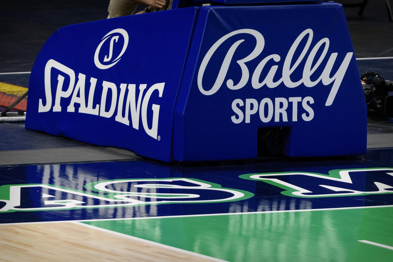 NBA: Milwaukee Bucks at Dallas Mavericks