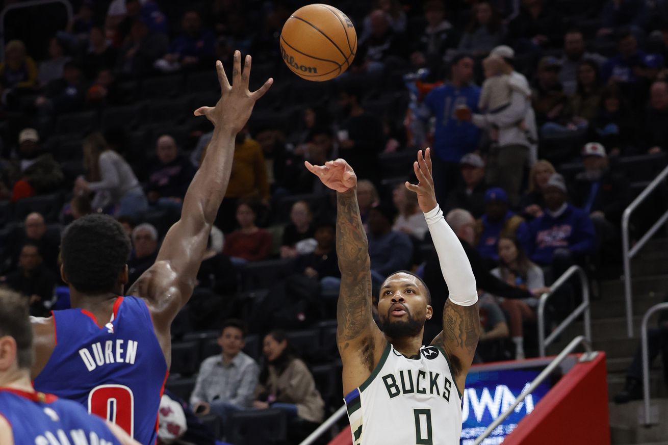 NBA: Milwaukee Bucks at Detroit Pistons