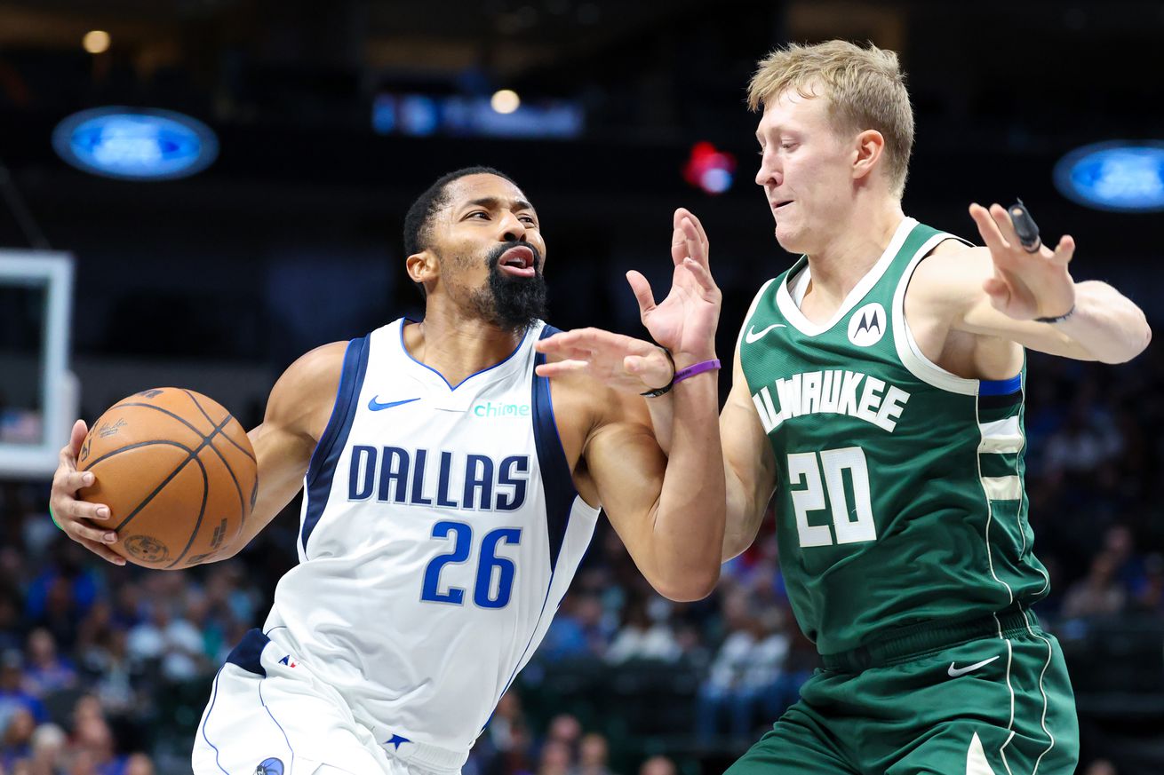 NBA: Preseason-Milwaukee Bucks at Dallas Mavericks