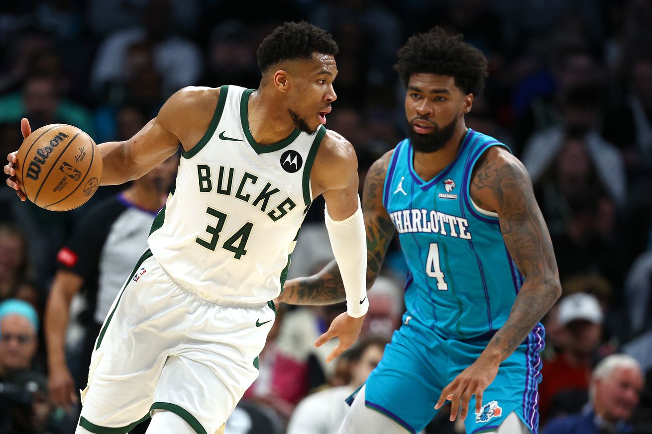 Milwaukee Bucks v Charlotte Hornets