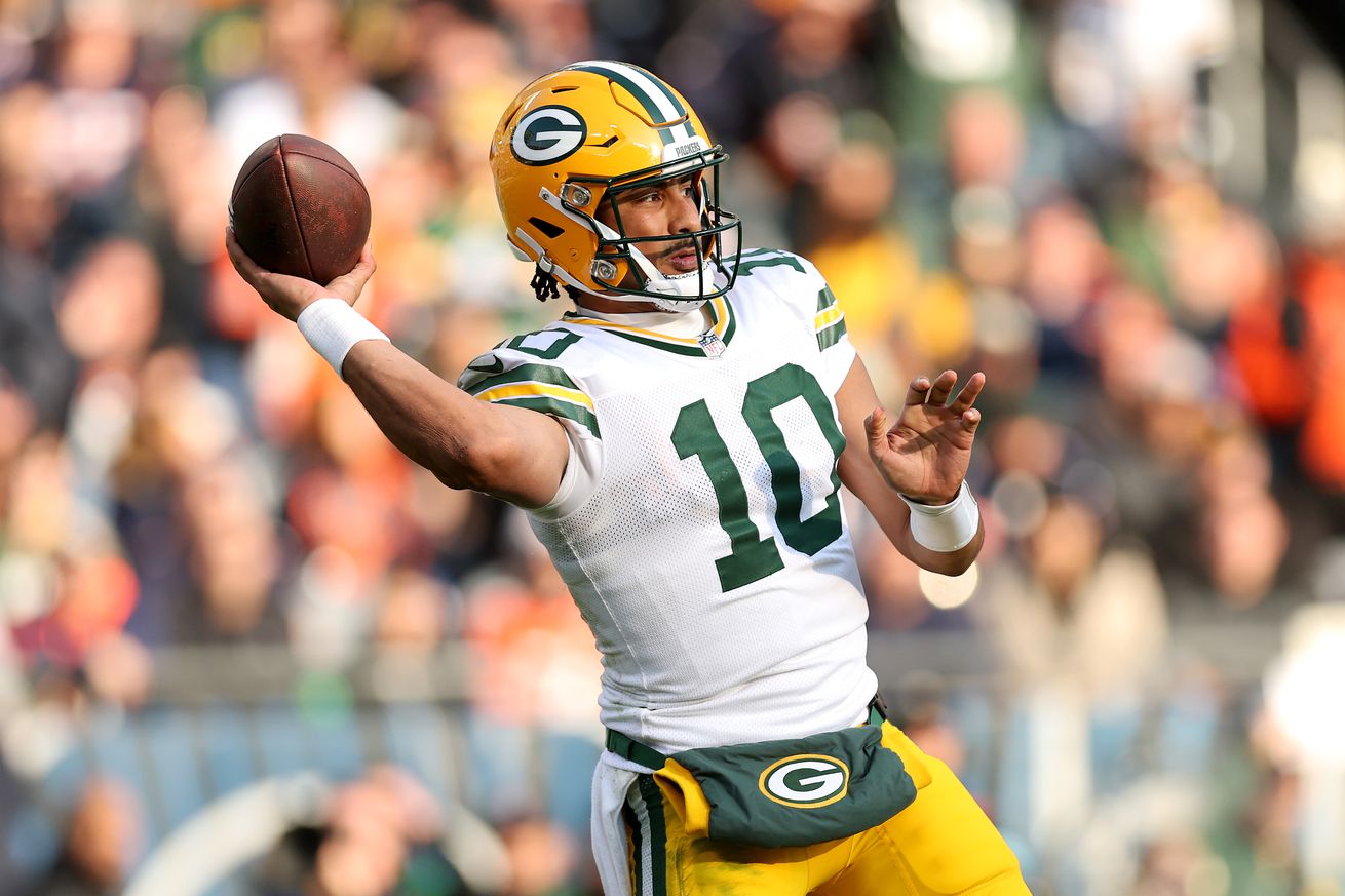 Green Bay Packers v Chicago Bears