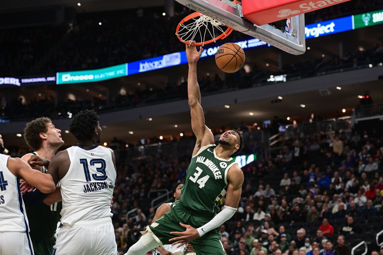 NBA: Memphis Grizzlies at Milwaukee Bucks