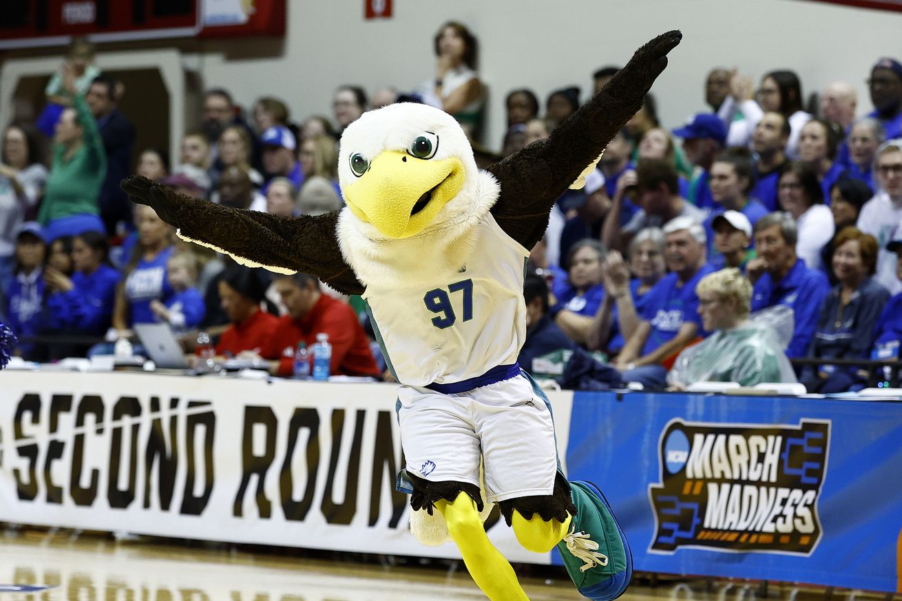 The Florida Gulf Coast Eagles mascot puts up the crowd during the Florida Gulf Coast Eagles game versus the Oklahoma Sooners in the first round of the NCAA Division I Women’s Championship on March 23, 2024 at Simon Skjodt Assembly Hall, in Bloomington, IN.