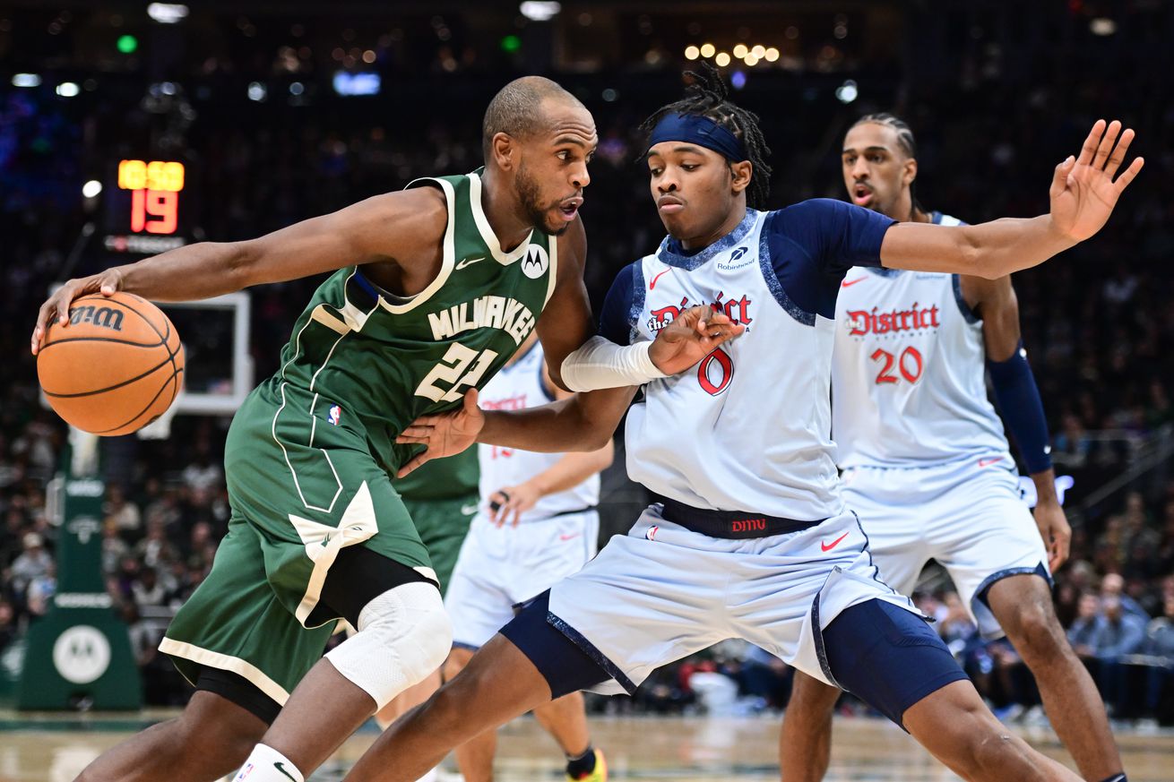 NBA: Washington Wizards at Milwaukee Bucks