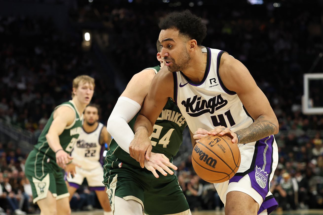 Sacramento Kings v Milwaukee Bucks