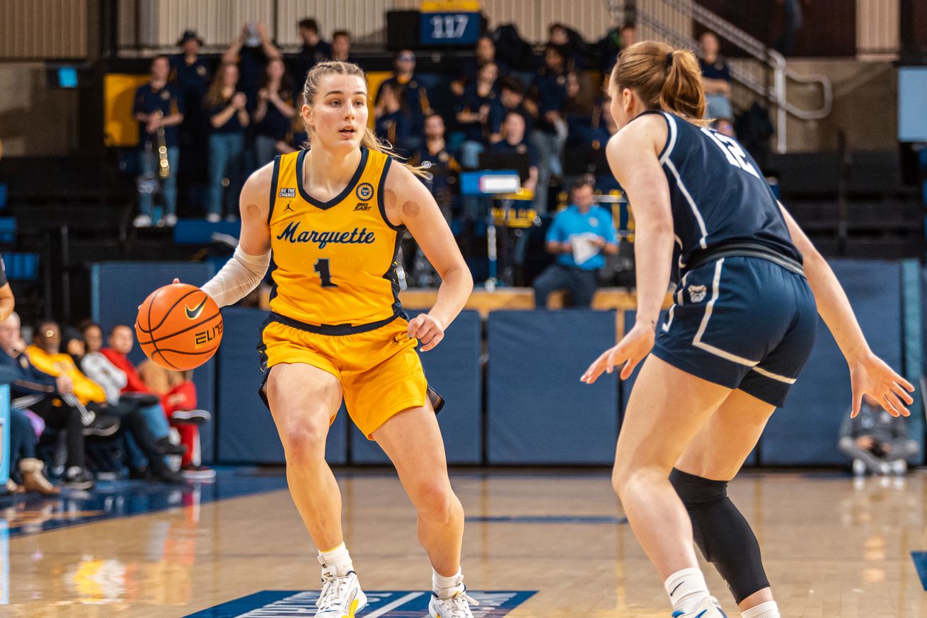 Marquette’s Lee Volker with the ball against Butler at the Al McGuire Center on January 4, 2025.