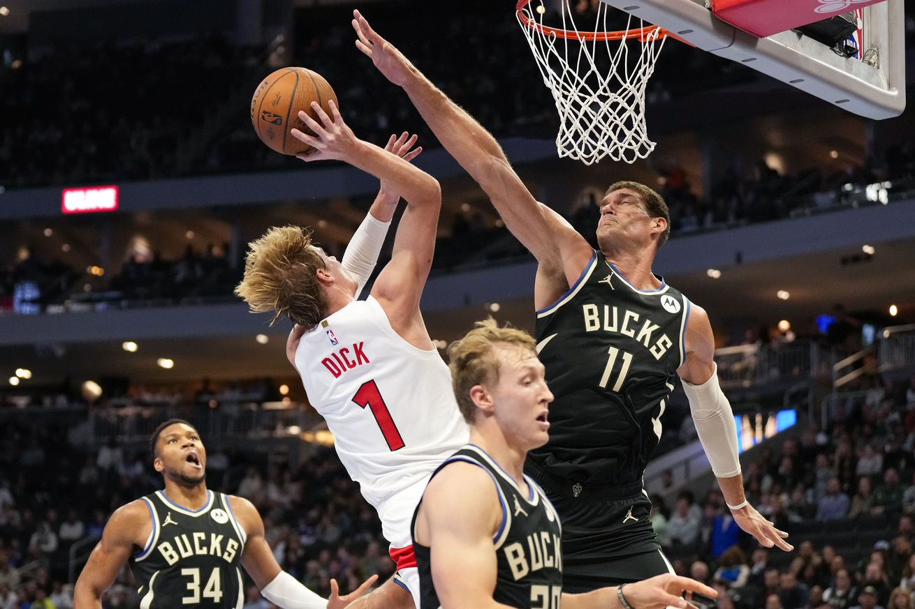 NBA: Toronto Raptors at Milwaukee Bucks