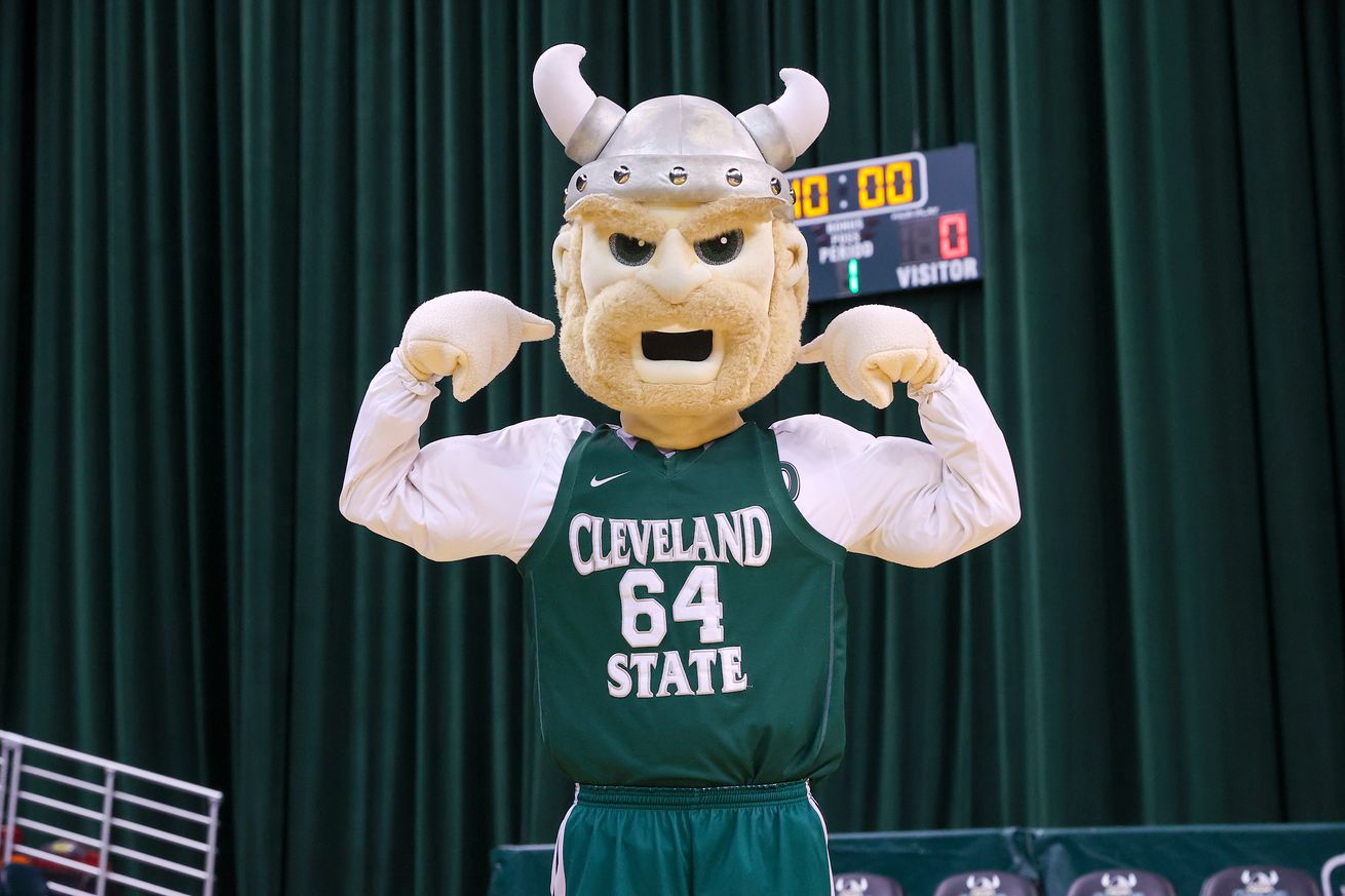 Cleveland State Vikings mascot Magnus prior to the women’s college basketball game between the IUPUI Jaguars and Cleveland State Vikings on January 8, 2023 at the Wolstein Center in Cleveland, OH.