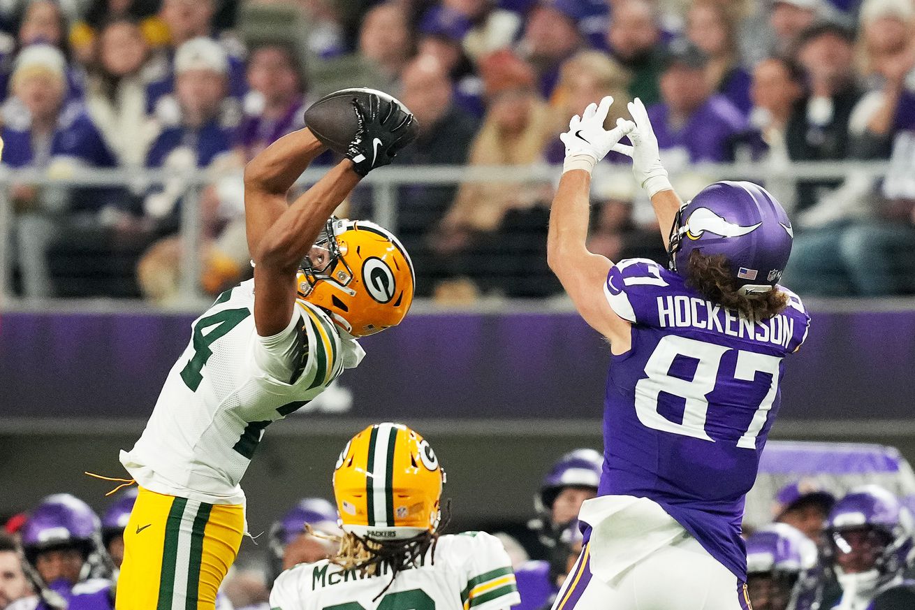 Green Bay Packers v Minnesota Vikings