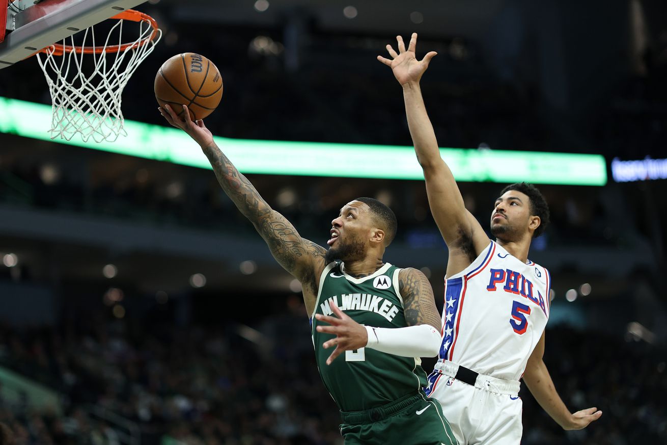 Philadelphia 76ers v Milwaukee Bucks