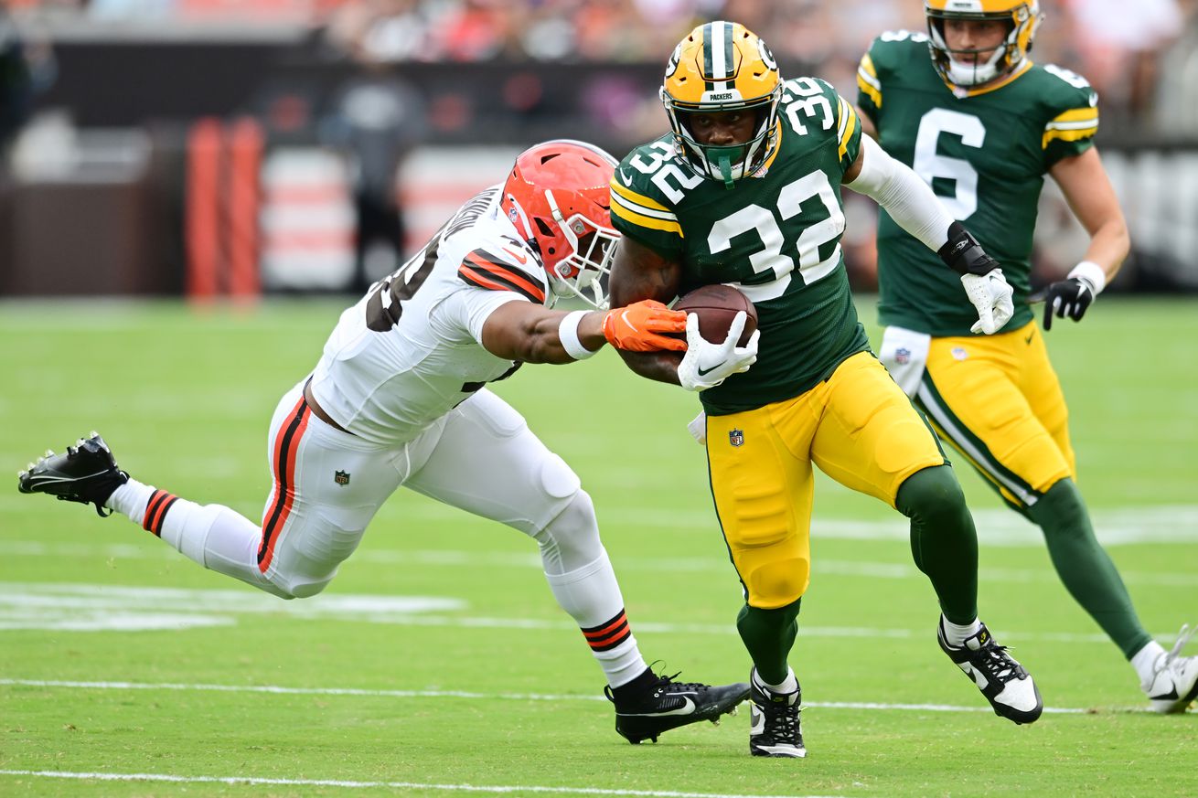 NFL: Green Bay Packers at Cleveland Browns