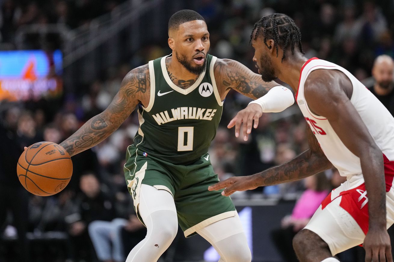 NBA: Houston Rockets at Milwaukee Bucks