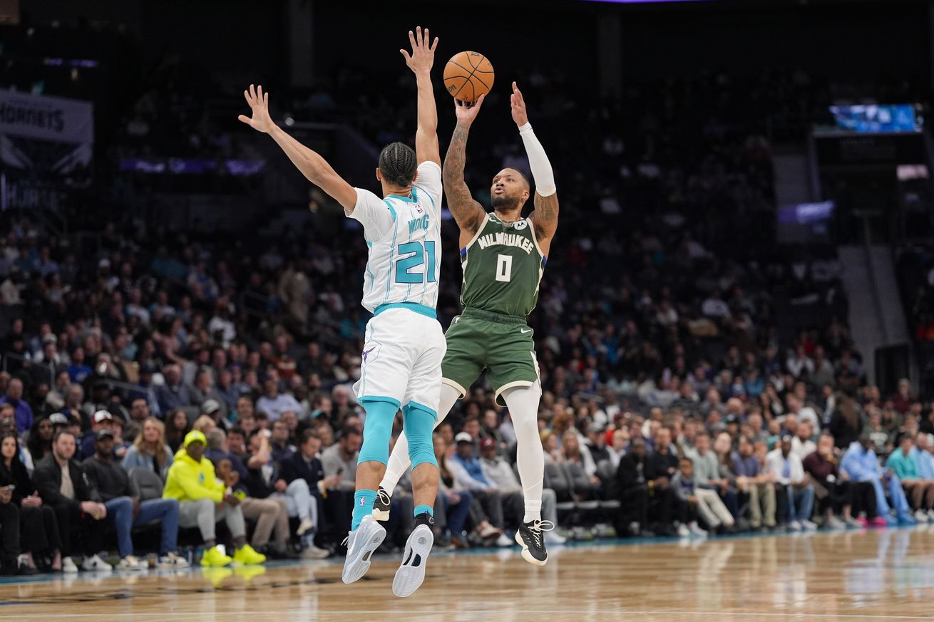 NBA: Milwaukee Bucks at Charlotte Hornets