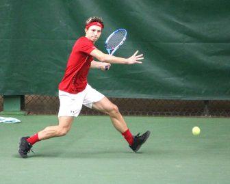 Men's Tennis: Minnesota dominates Badgers in first conference match following victory over Wright State