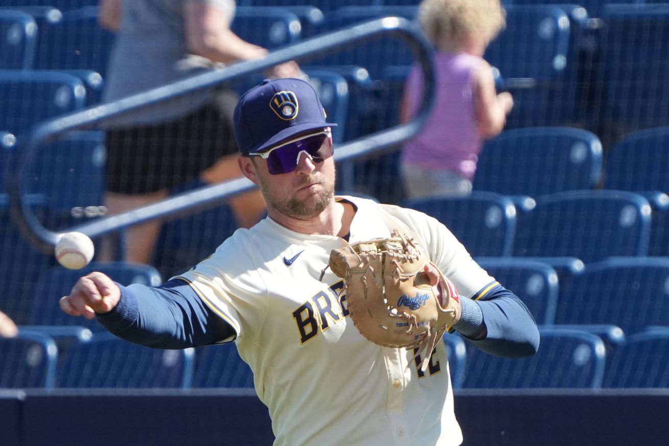 MLB: Spring Training-Los Angeles Dodgers at Milwaukee Brewers